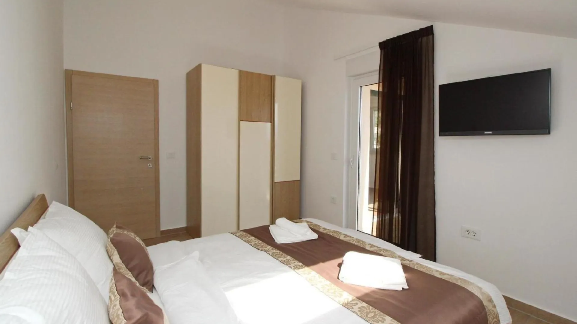Ferienwohnung In Baska Mit Terrasse - B59554 Башка